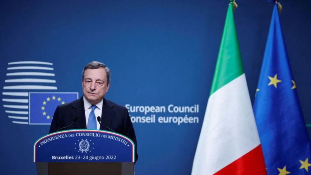 Kryeministri italian Mario Draghi jep doreheqjen, Presidenti e refuzon